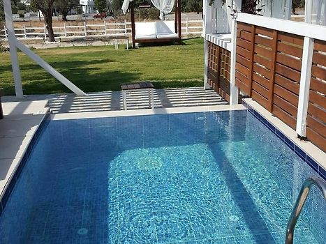 Piscina privata esterna 